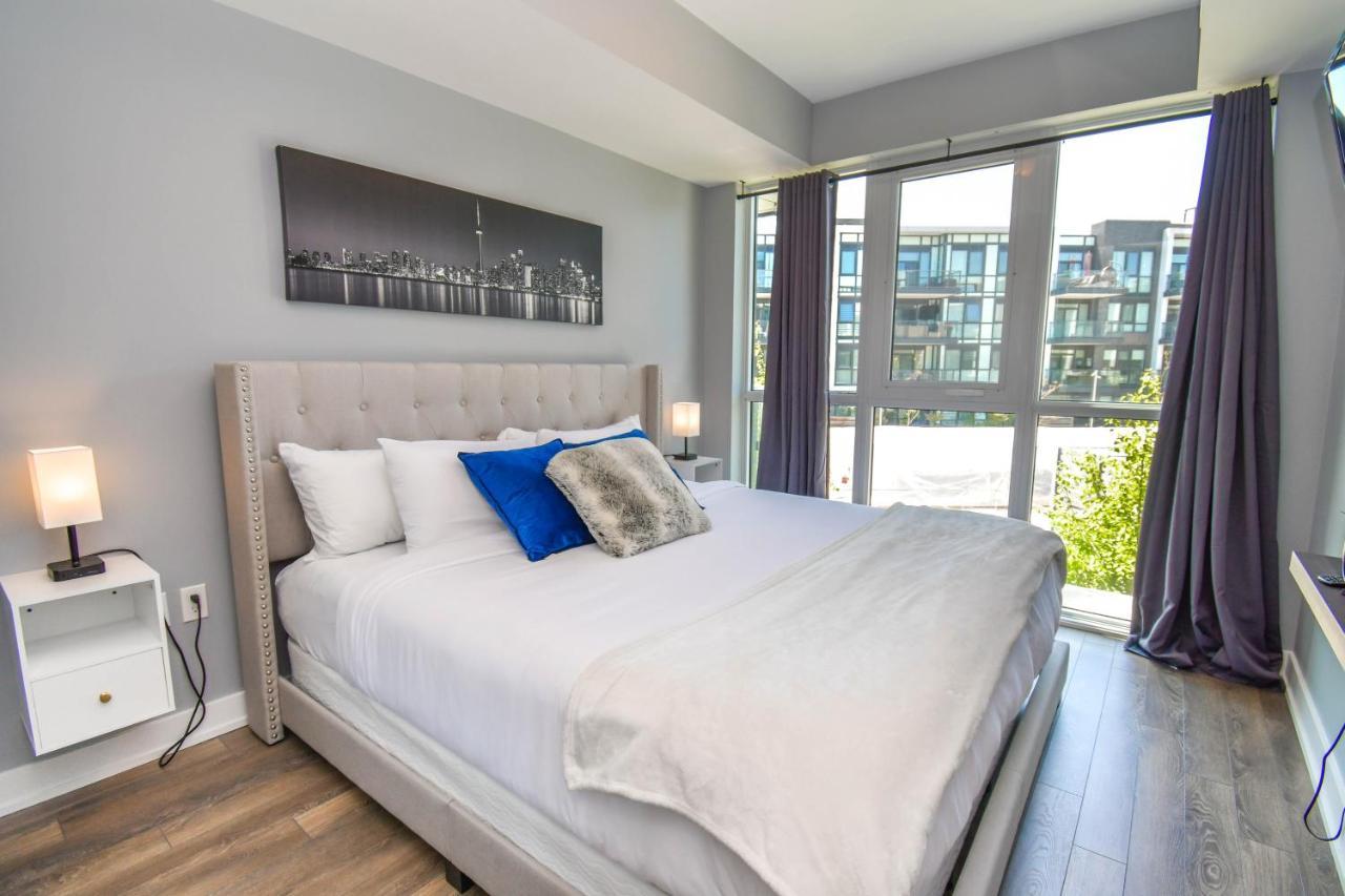 Pet Friendly Condos At Friday Harbour Innisfil ภายนอก รูปภาพ